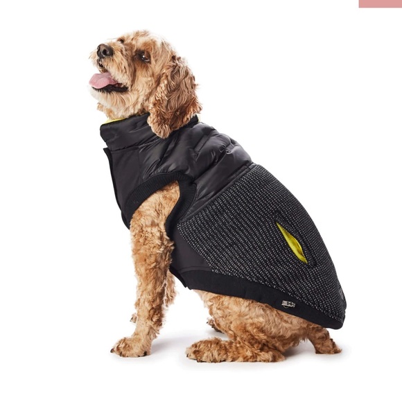 Hotel Doggy Adventure Wear - Hybrid Vest, Black. - Picture 2 of 10